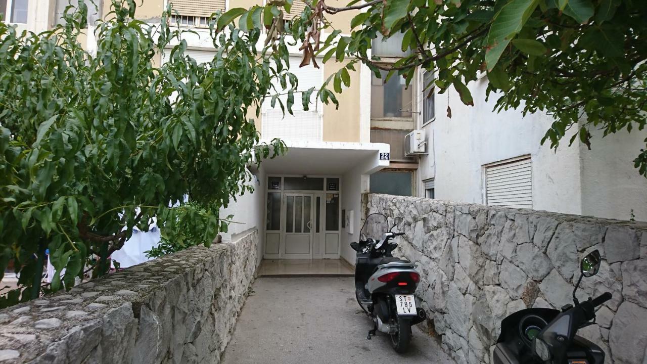 Pure Comfort - Apartment Cvita Split Exteriör bild